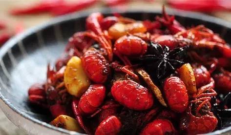 喝葡萄酒要配哪些小吃,葡萄酒搭配小吃做法