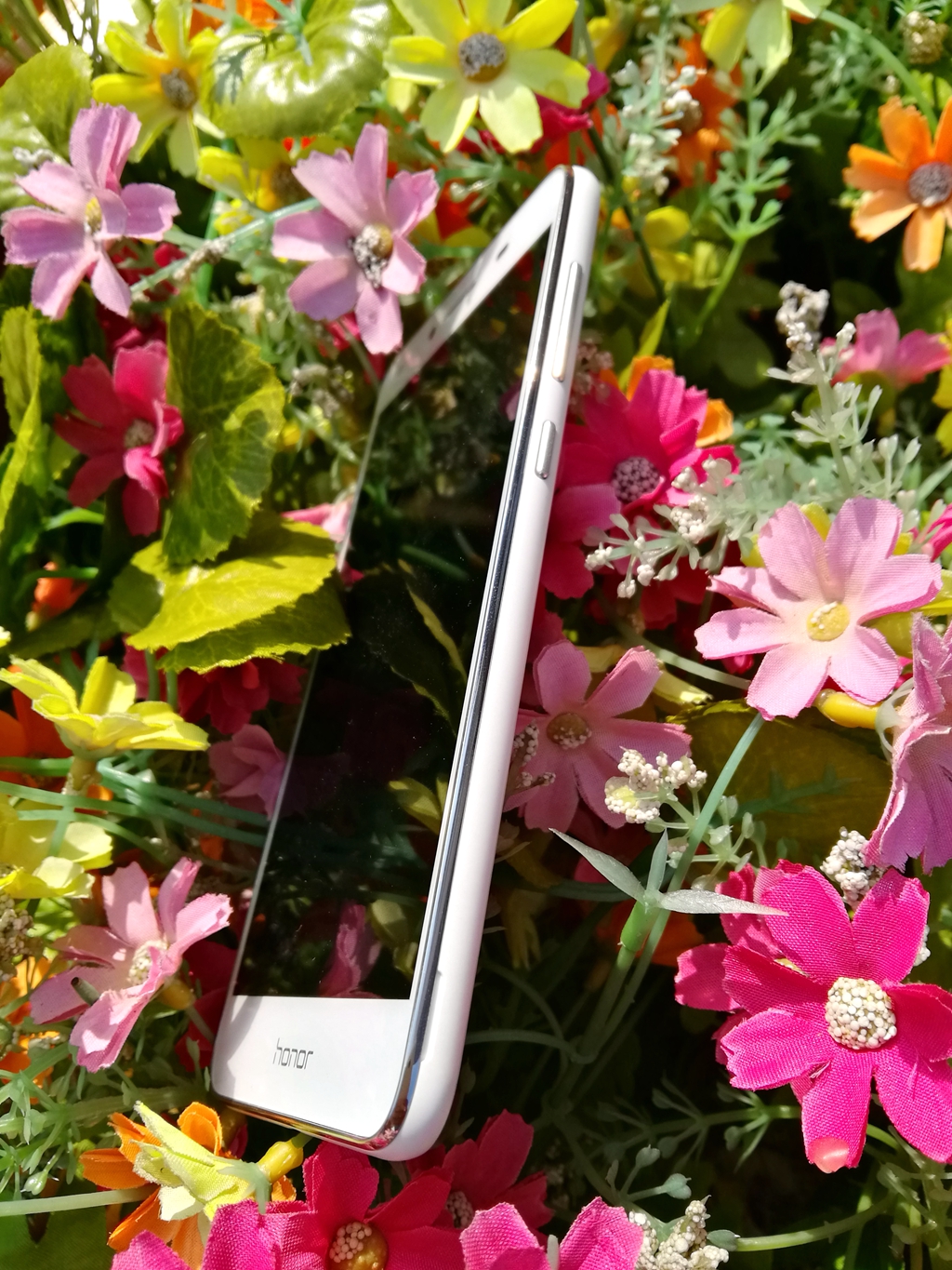 全网通+柔光自拍的荣耀畅玩5评测体验