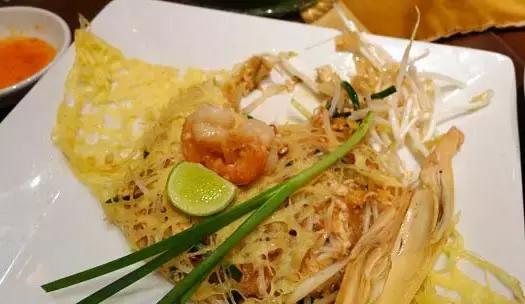 普吉岛最好吃的街头肉,普吉岛7-11必买美食