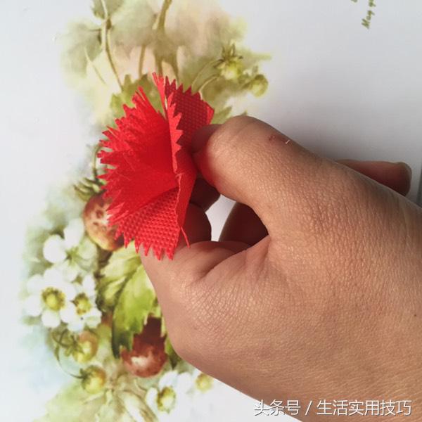 购物袋变废为宝康乃馨,购物袋做鲜花教程