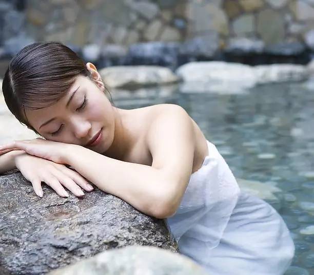 天气那么冷，不如来一“泡”？老司机，带你飞！