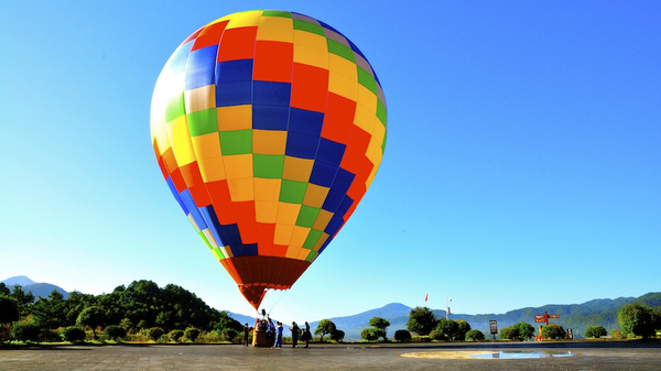 腾冲热海泡温泉旅游攻略,踏上腾冲温泉之旅享受泡汤的美好