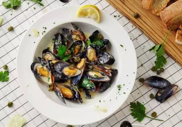 GOGOGO!延安路一夜开出大批新店,逛吃逛吃宝典!