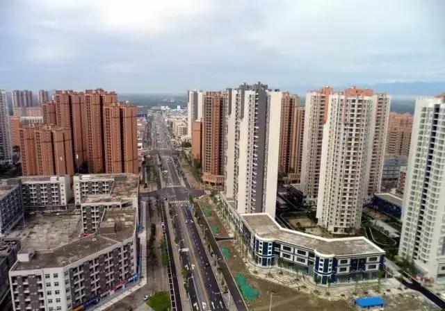 成都郫都区五彩城最新房价信息,成都郫都区后面房价是涨还是跌呢