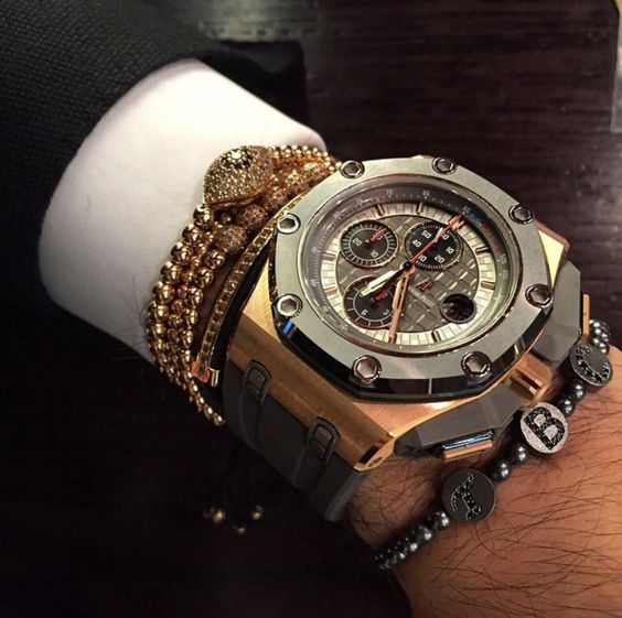 老外都戴什么样的手串啊 (国外潮牌手串大全)