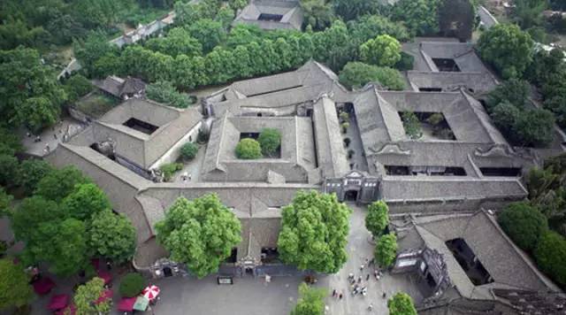 成都周末耍一耍视频,成都周边古镇一日游2022春节