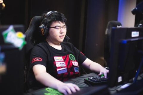 韦神谈退课,韦神回应离开斗鱼