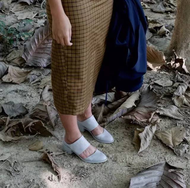 潮范十足的休闲鞋出行时尚两不误,盘点五款适合日常穿搭的时尚潮鞋