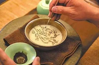 从点茶到抹茶一片碧云凝白花｜有料历史