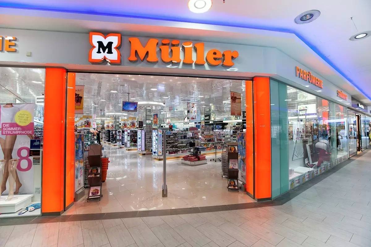 价格比代购还美好,这家只有28件单品的德国“万宁”要火!