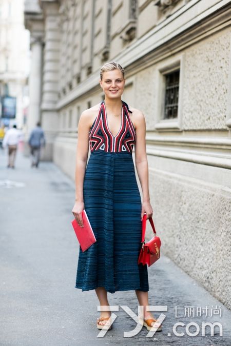 J.W.ANDERSON包人手必备的经典包包