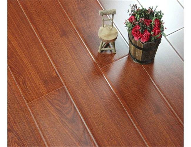 塑胶地板的地板胶有毒吗,地板胶铺在卧室有危害吗