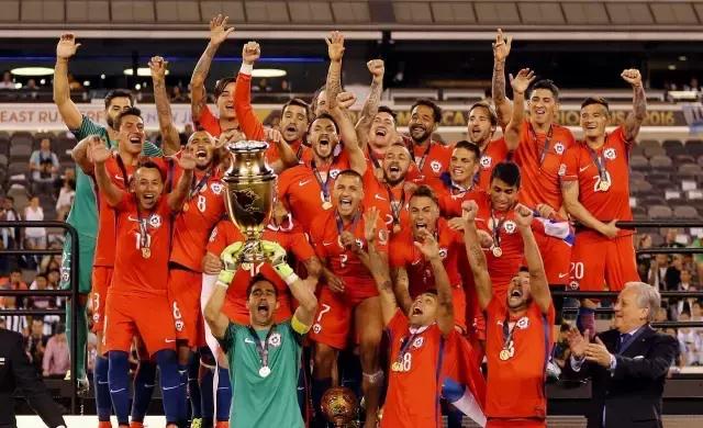 这个冬天我们一起并肩作战,这个冬天一起加油一起努力