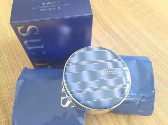 现在流行气垫bb和水式气垫,气垫测评最好用的气垫