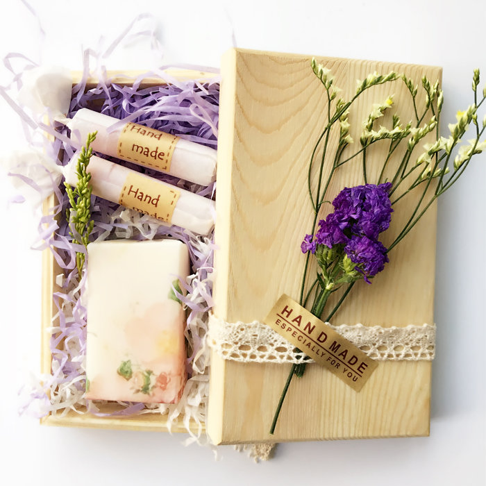 12月19日｜宜预热，关键词：圣诞