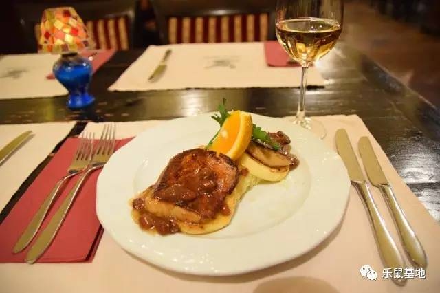 匈牙利布达佩斯吃中国美食,布达佩斯的美食