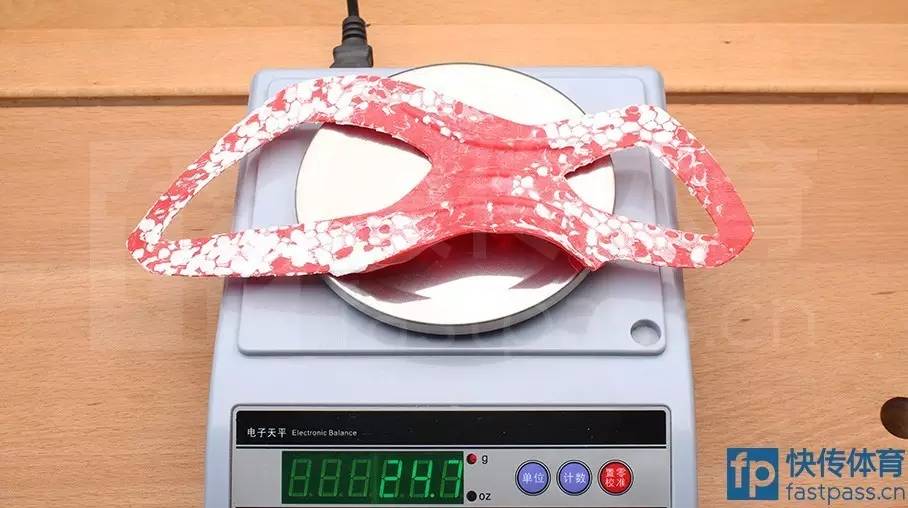 哈登hardenvol.1,哈登4卡脚