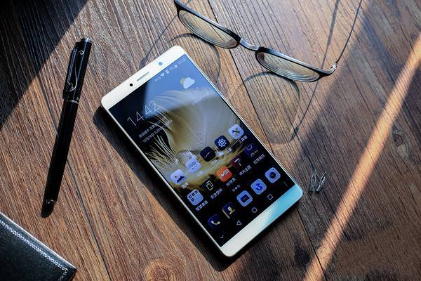 手机带3D让人意外，中兴天机7max到底是种什么样的体验