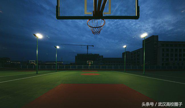 姝︽眽澶у涔﹂瀛﹂櫌,姝︽眽瀛﹂櫌灏辫浣撻獙