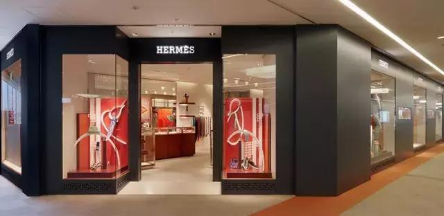 哪个地方免税店买衣服最便宜,买什么机场特产最便宜