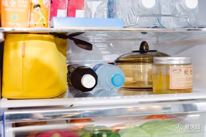 创维单开门三层冰箱尺寸,创维冰箱bcd-186d储水盒