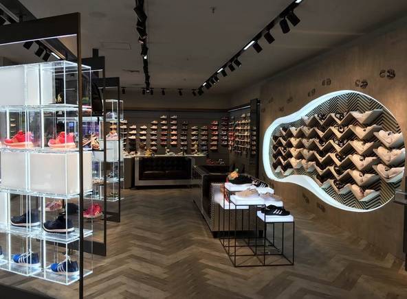 直男们有救了！这13家从未杭州亮相的新店，总有一款圣诞礼物，适合你的女神……