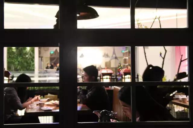 圣诞节去哪里吃大餐最合适,圣诞节给大家推荐3家餐厅