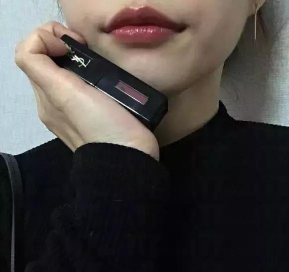 ysl推荐色号唇釉407,ysl唇釉407是什么颜色