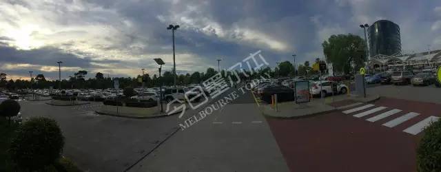 墨市BoxingDay现场:蔻驰5折!兰蔻YSL7折