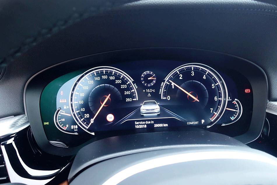 全新5系测评,试驾全新2018宝马5系