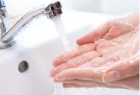 如何对付别人的红眼病,怎么预防红眼病用什么眼药水