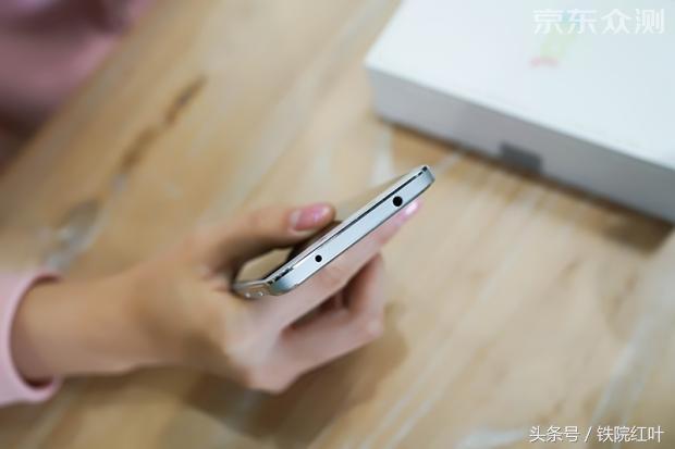 酷派改变者s1128g,酷派改变者s1拆解