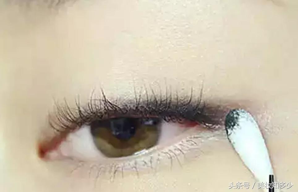 眼妆教程干净高级大牌眼妆,让人一眼就着迷的眼妆教程