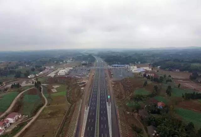 成安渝高速通车时间,成安渝高速畅通不