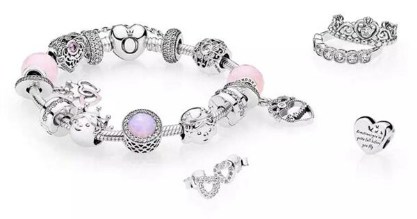 pandora潘多拉手链二手,pandora潘多拉真皮礼盒