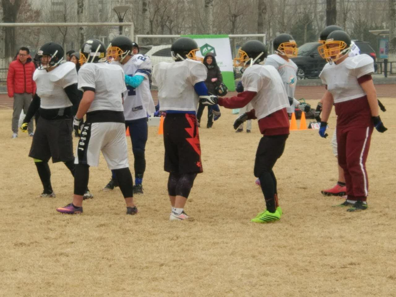 美国大学橄榄球比赛玫瑰碗,中国学校橄榄球比赛开场仪式