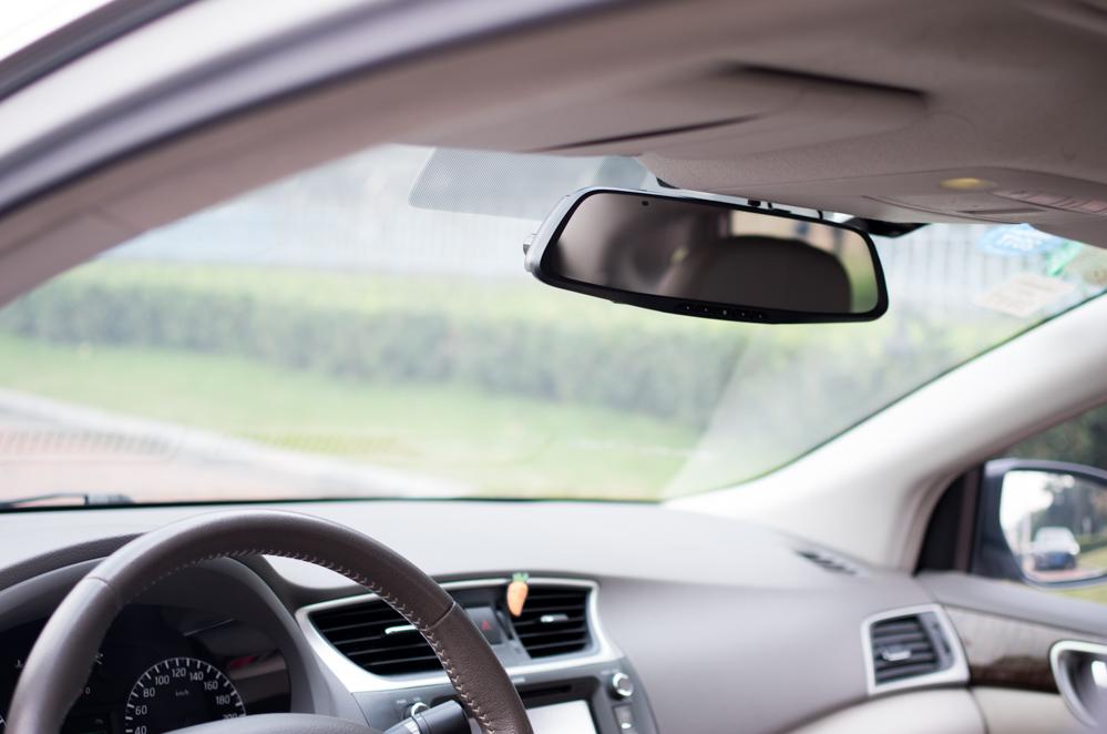 360行车记录仪最新后视镜版哪个好,360与小米后视镜行车记录仪