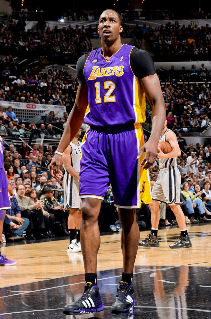 抢篮板的好球鞋,打篮球该如何挑选适合的球鞋