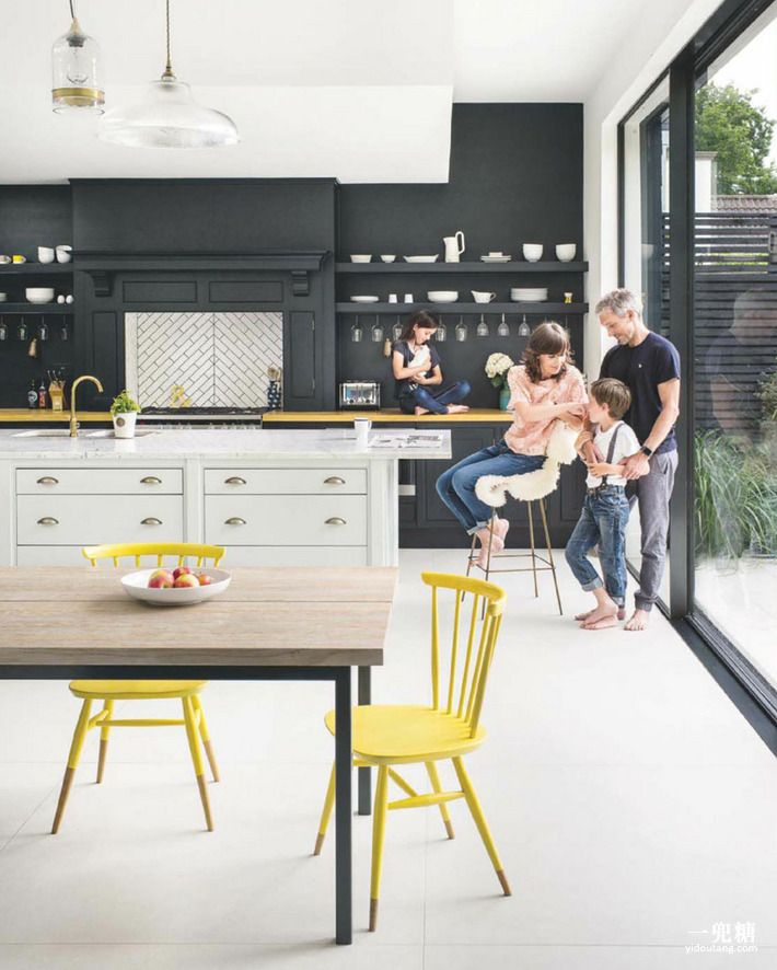 流行色2024春夏十大流行色,2020年十大流行色发布你喜欢哪个