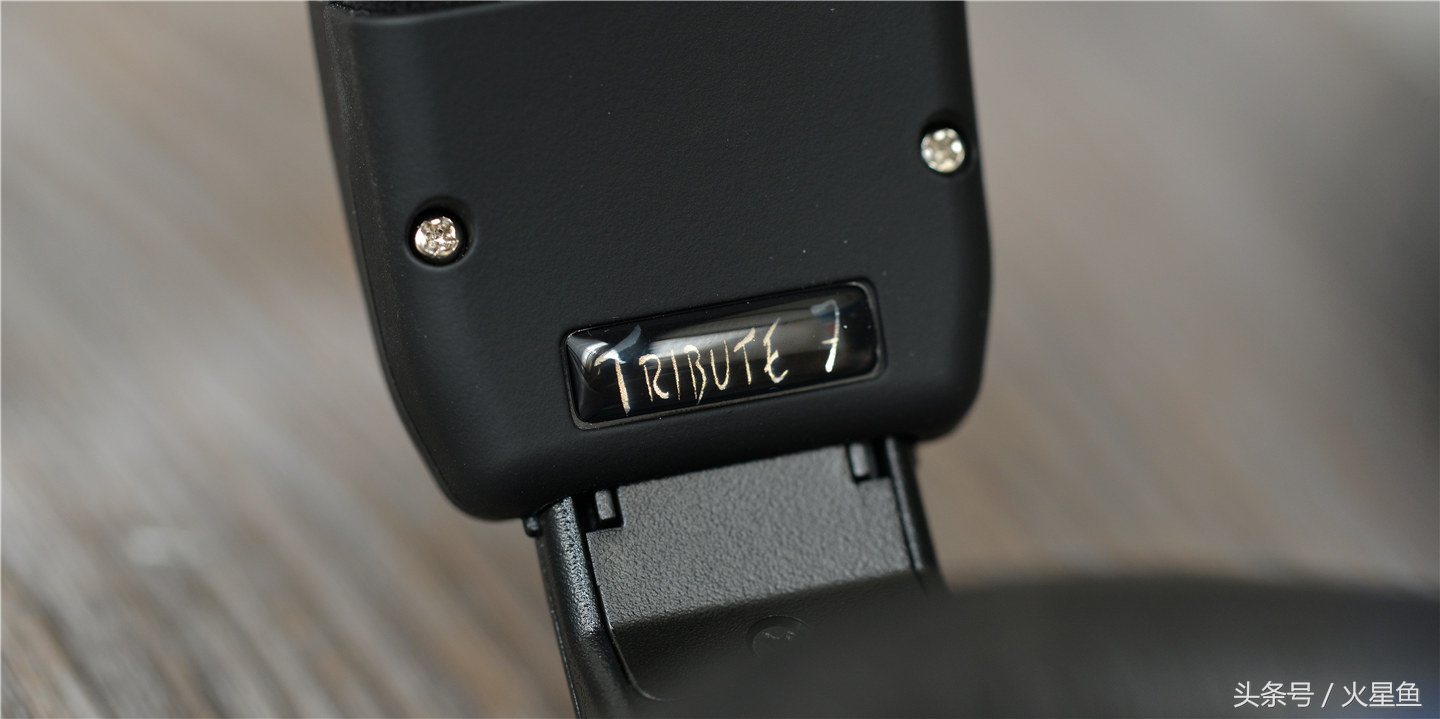 两万元的限量杰作！极致Tribute7耳机听感分享