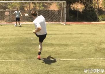 足球克里斯如何踢出弧线球,足球基本功弧线球