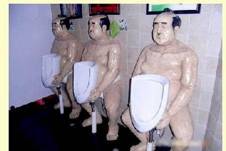 我们今天来盘点一下各种奇葩马桶,世界上最奇葩的九种马桶