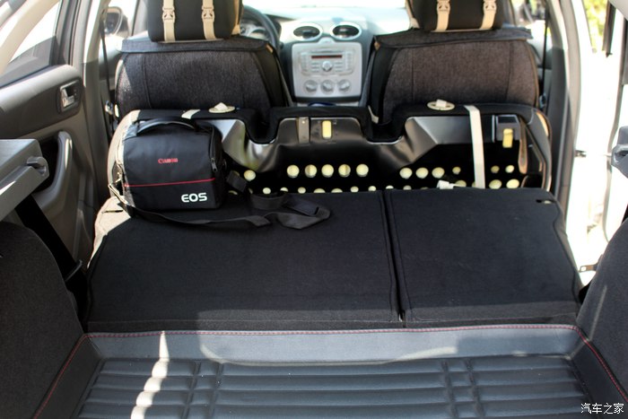 福克斯1.8l手动驾驶体验,经典福克斯1.8用车感受