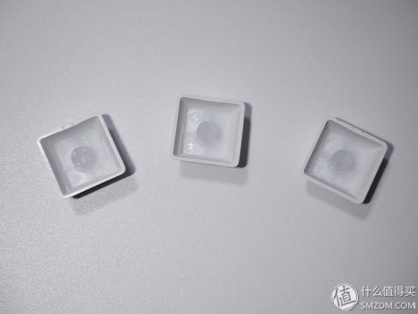 悦米机械键盘反应迟钝,悦米mk01机械键盘