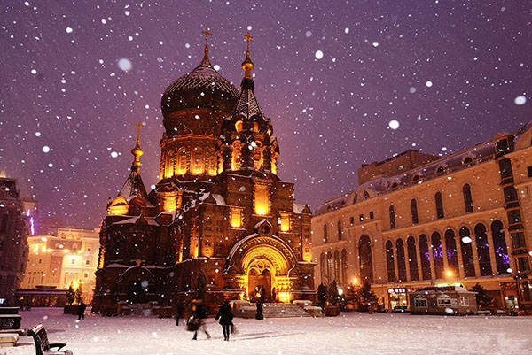 中国每个季节的旅游攻略 (中国一年四季的旅游攻略)