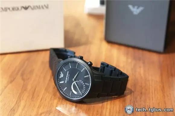 安普里奥阿玛尼商务智能防水手表,安普里奥阿玛尼ar1998手表真假