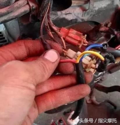 雅马哈弯梁摩托车jym110,雅马哈弯梁110电启动没反应