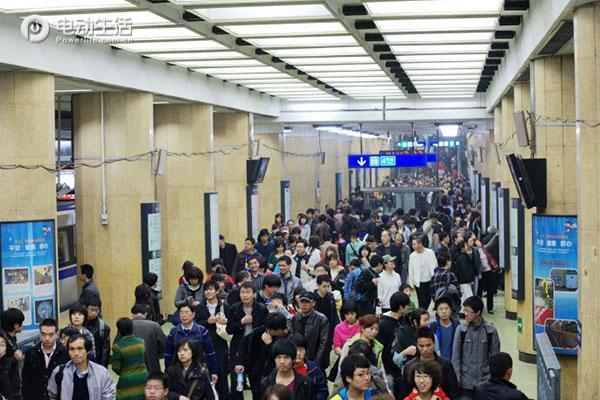 什么人会选EV160人生第二车还是刚需?