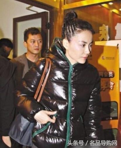 300元以上名牌女士运动鞋,300元左右的包包推荐