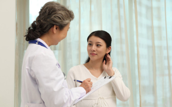 孕妇感冒鼻塞咳嗽发烧怎么办,孕妇感冒鼻塞发烧吃什么药